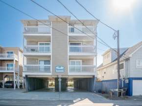 Seaview D Surf Shack